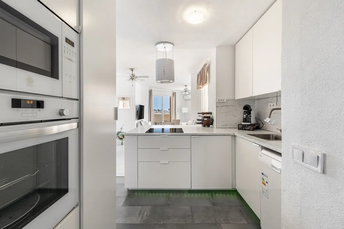 3d0e79a4-4e76-4002-9a62-36b0b5299fa1