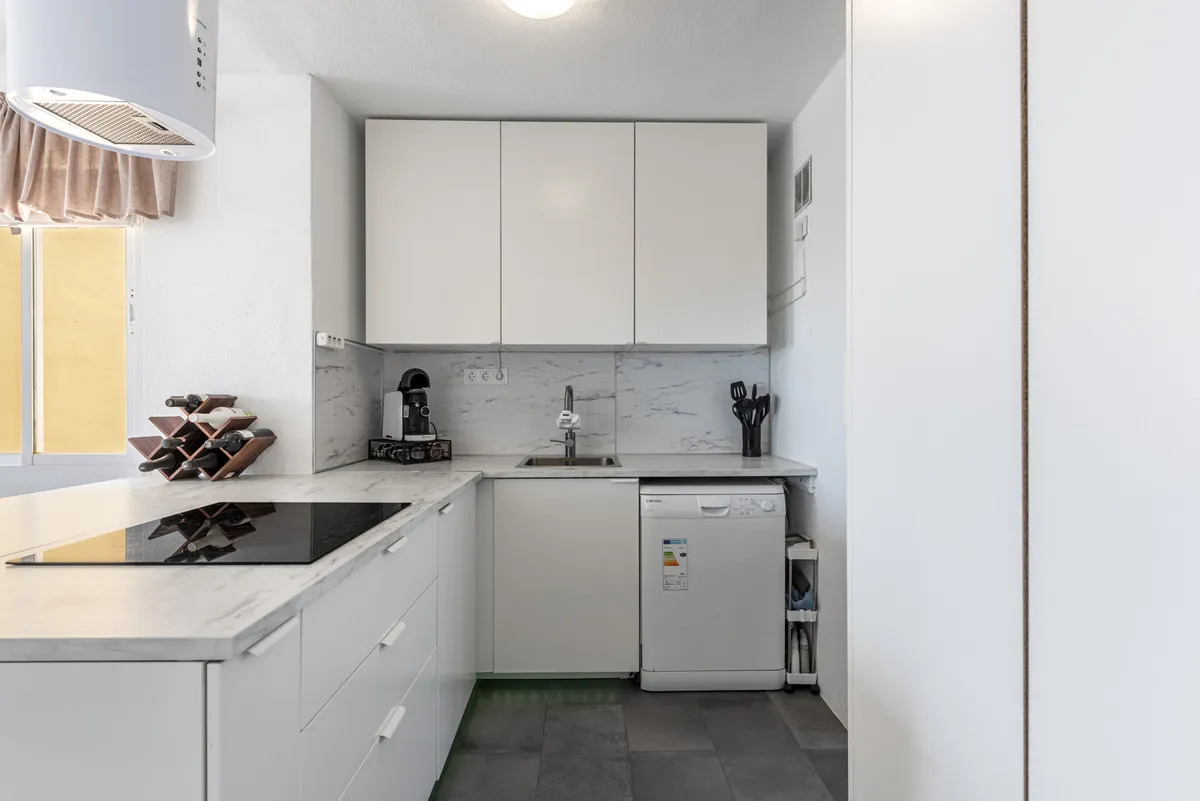 eaf8ce12-72d2-4b34-8548-a6b3e2d67015