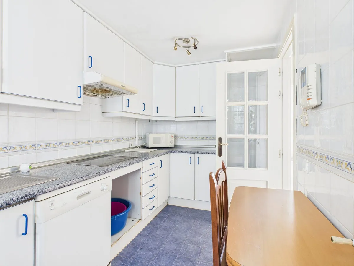 3426f17e-560a-403d-a295-7cd5b39e84b1