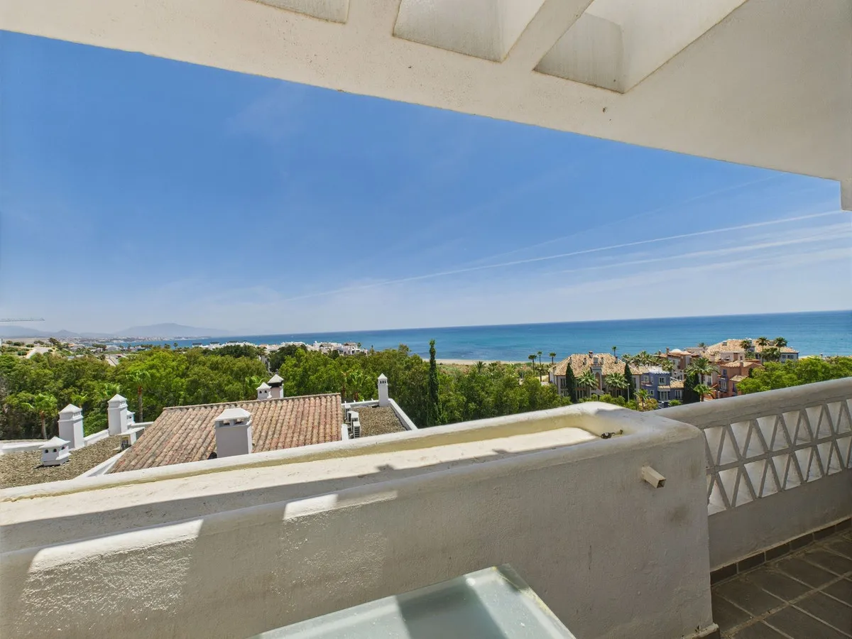 4a8ec299-5bf9-475d-96e0-61028ab2e413