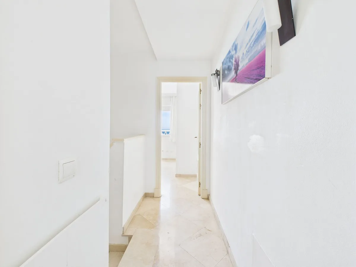 a0764ebf-d328-427a-956e-6979d204d348