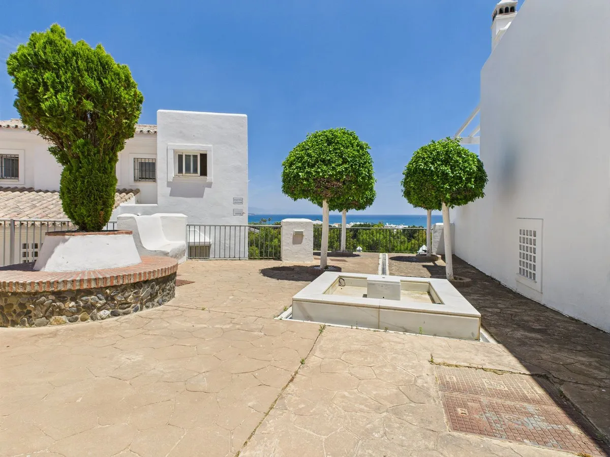 c2c9e90b-4417-45c7-aa82-96842f70031f