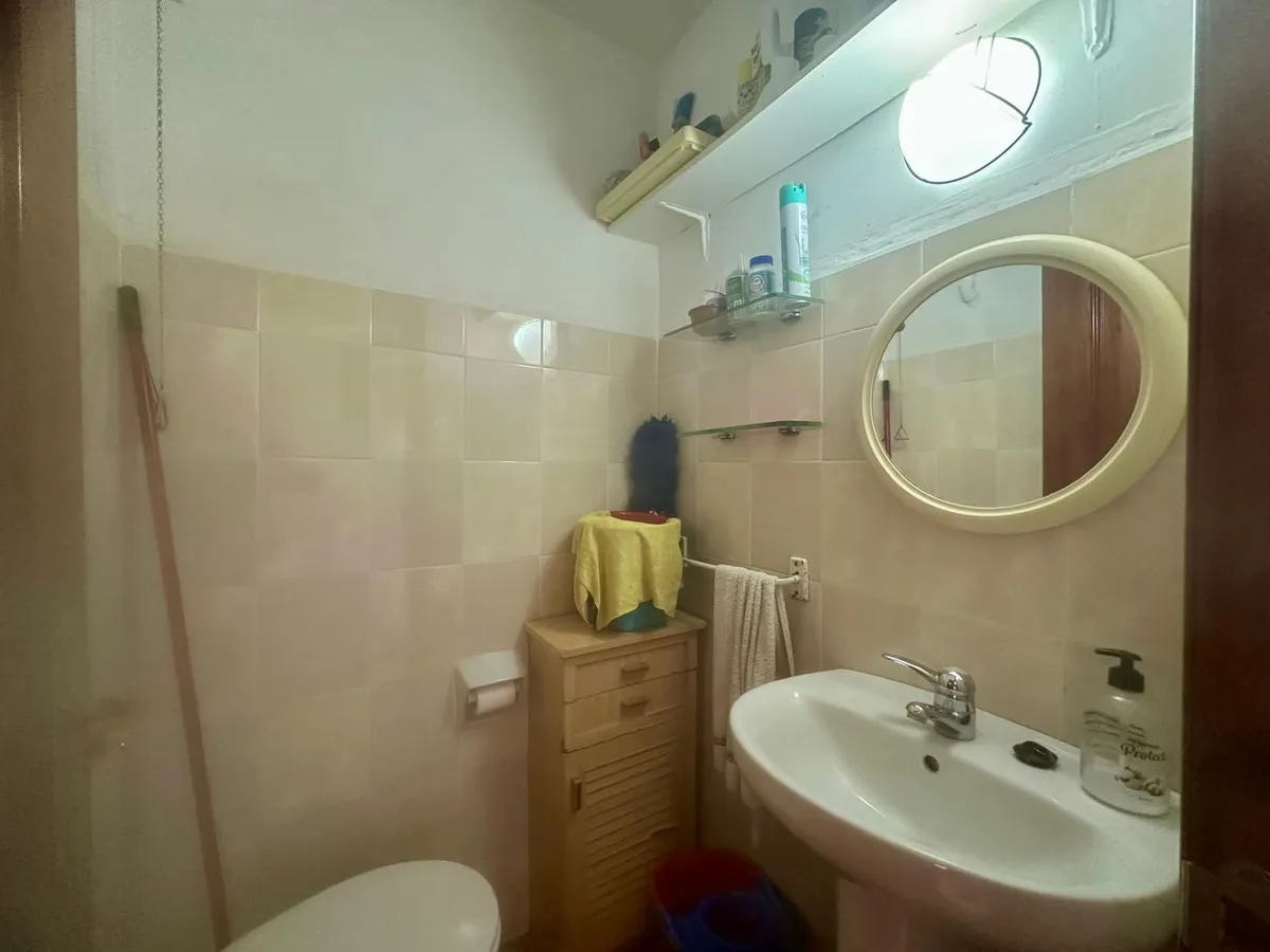 36737891-69c0-4aa3-8f78-8e260ca0aa9e