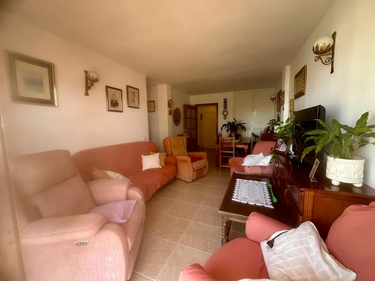 68069095-3c3c-473c-acc6-7096a2d083f4