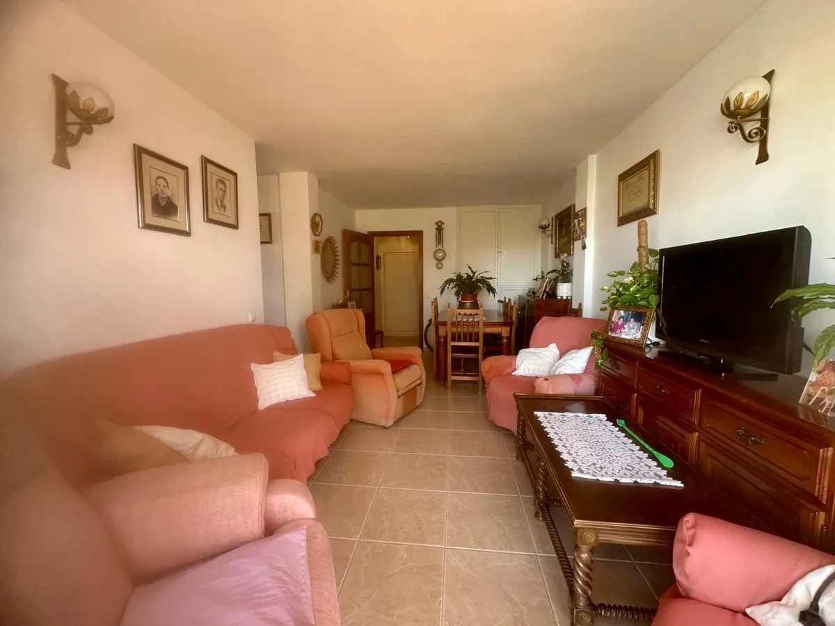 94ba621c-14e9-4ef6-993a-7317a65a82d3