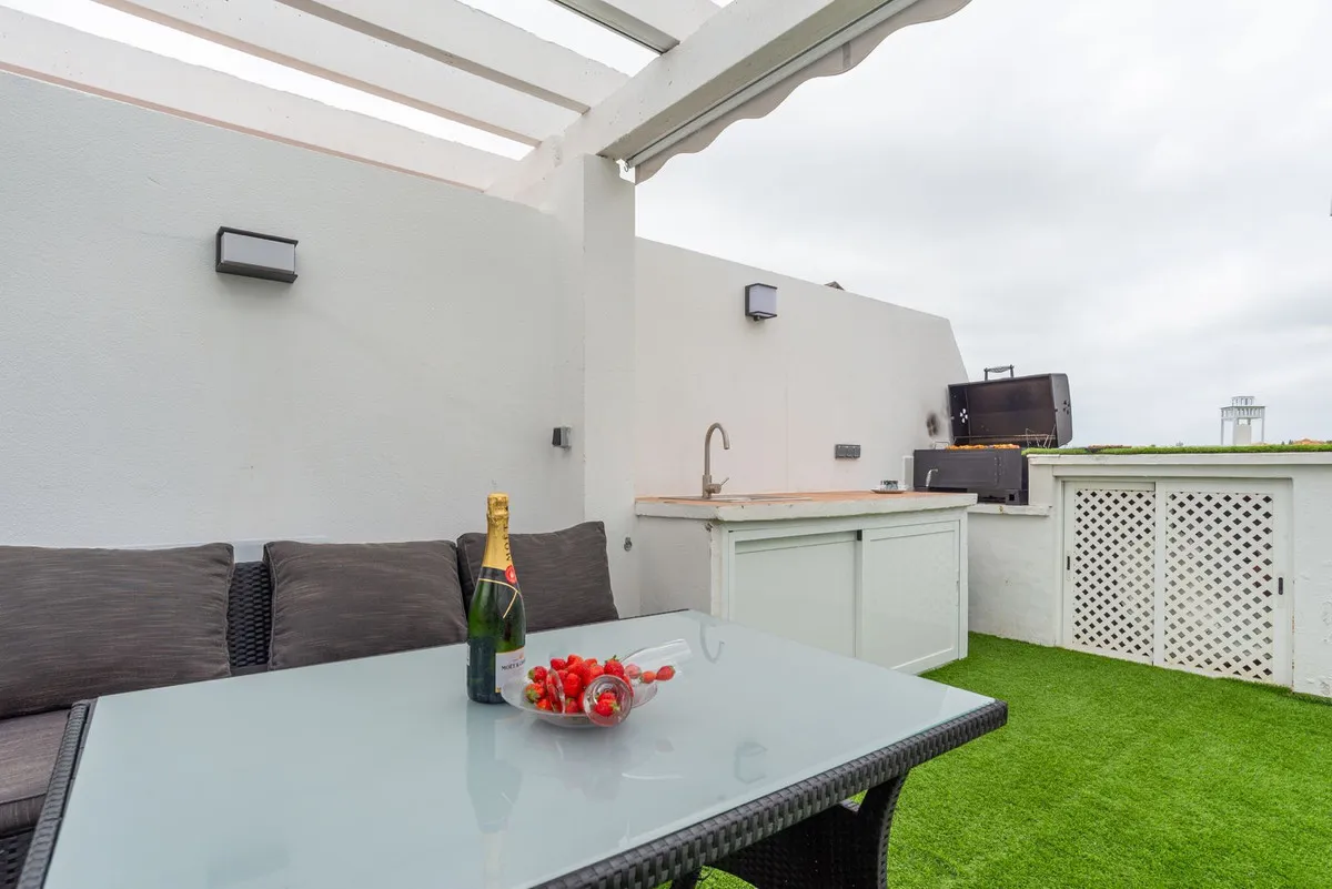 d9e3d31f-d063-415e-b3ad-d68a9e655faa