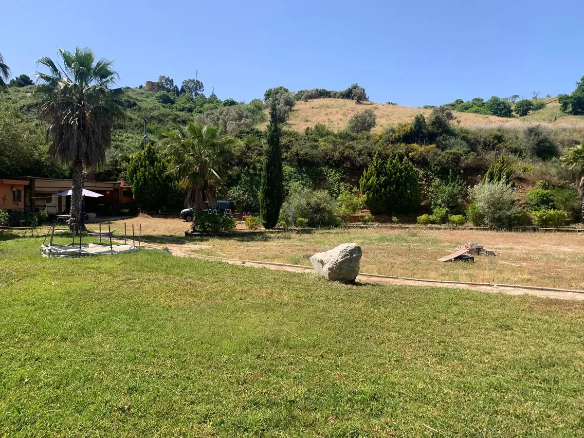 59fc572c-059a-4143-8c77-ade96c2a7090