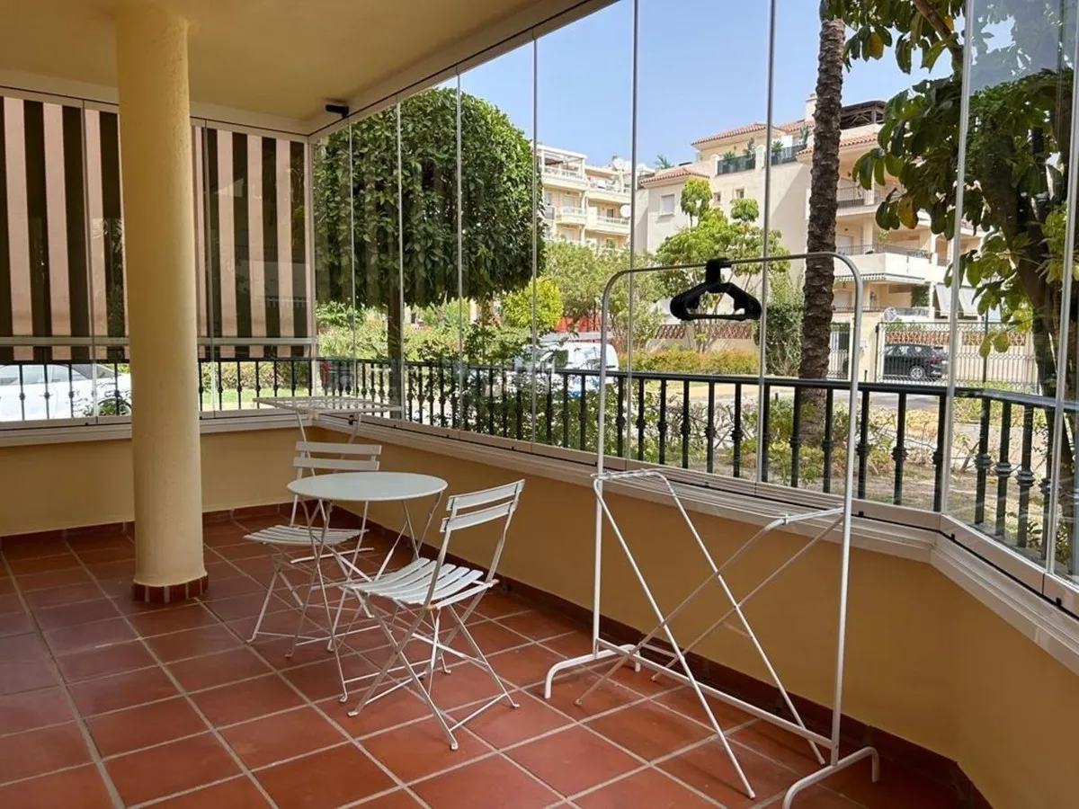 ab490e83-64cb-4199-bc38-8b771fa846f0