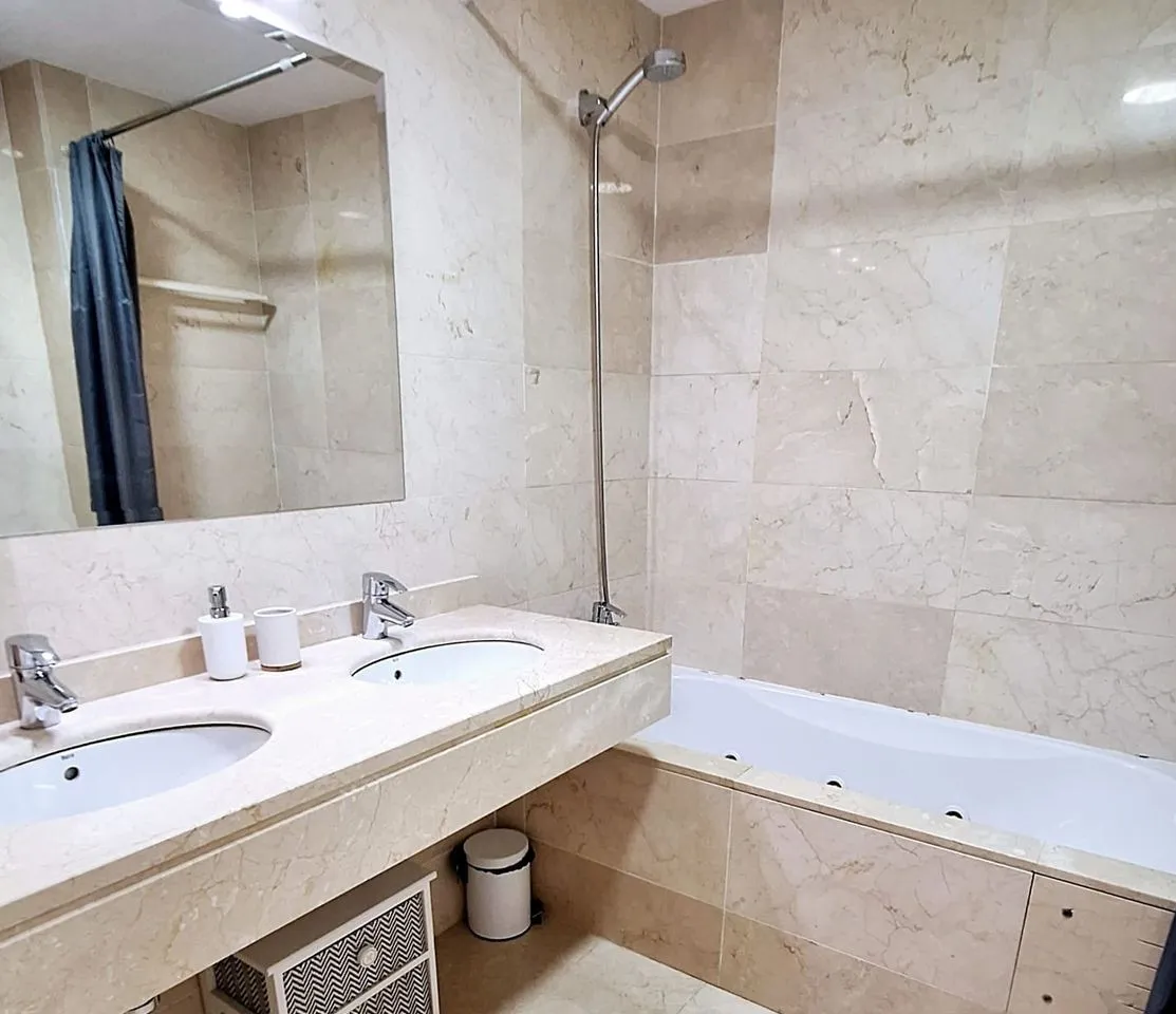 1ea0fa23-3d15-42bc-a2f4-aa3d7f9fe03d