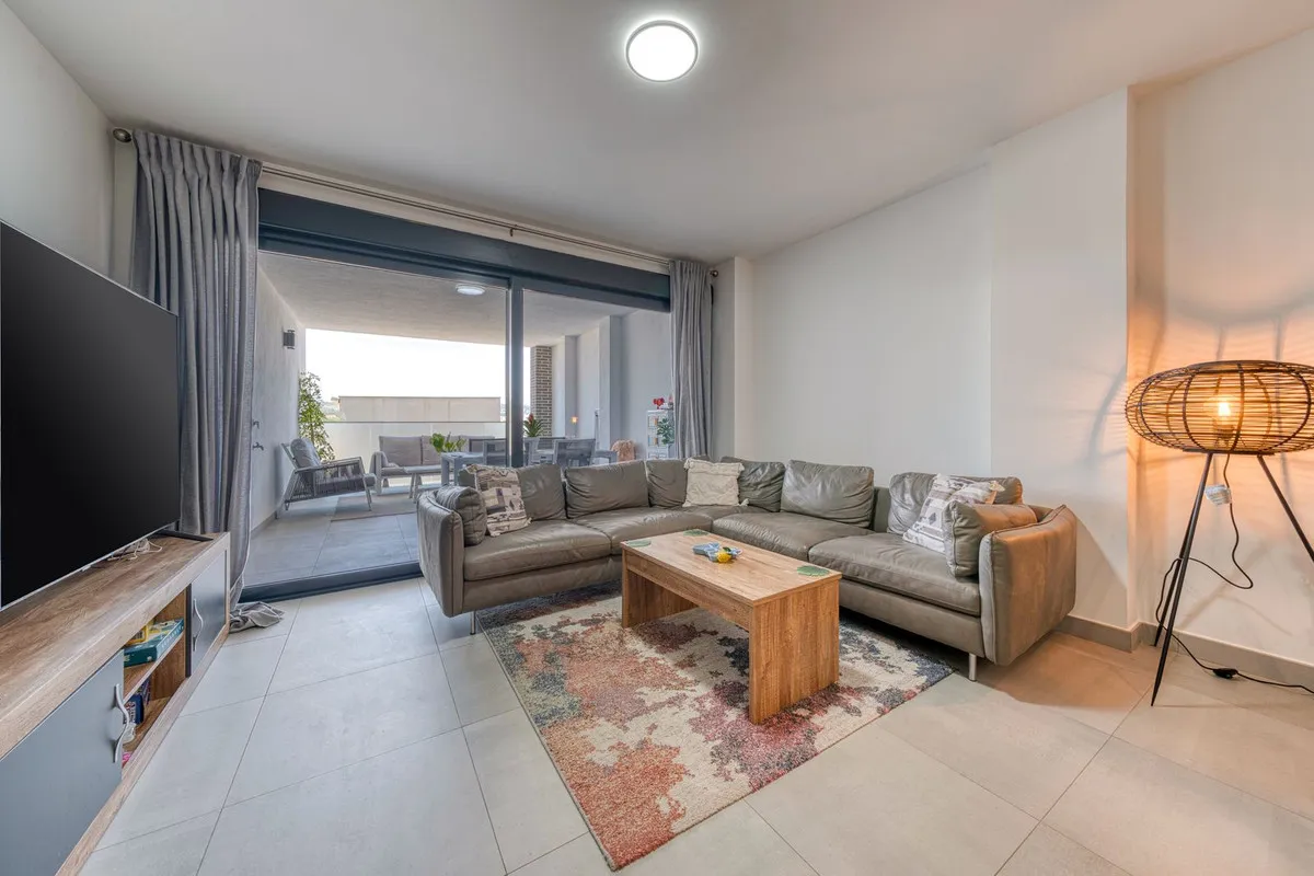 0612250a-e518-40ba-b49d-2d811db431ba