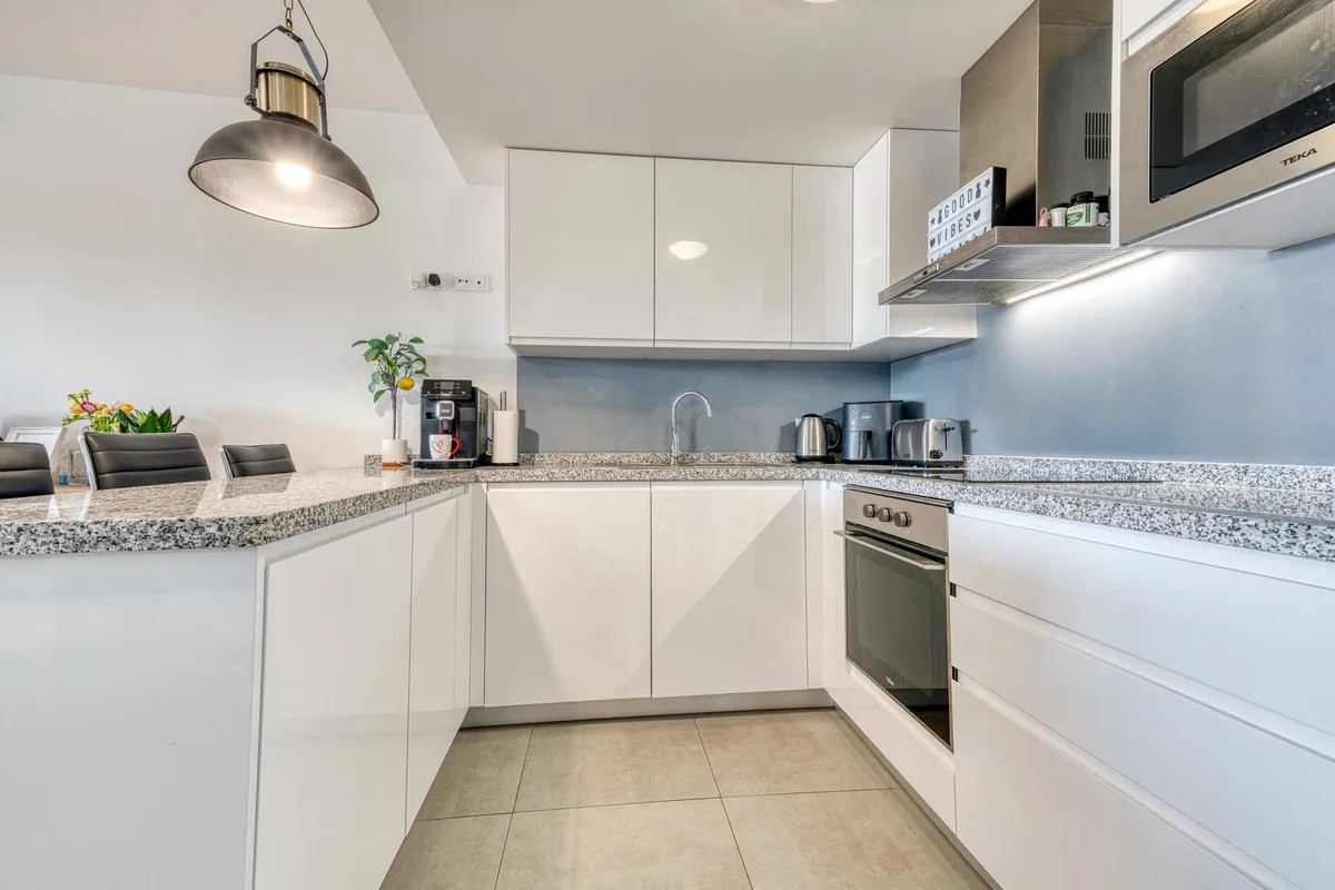 e82a2719-092d-487d-ad56-b0fe2a58068d