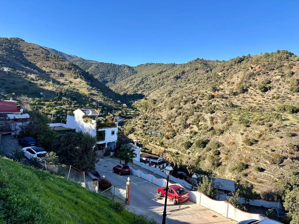 623aa0d7-7990-44e0-95f6-5e667d9547a8