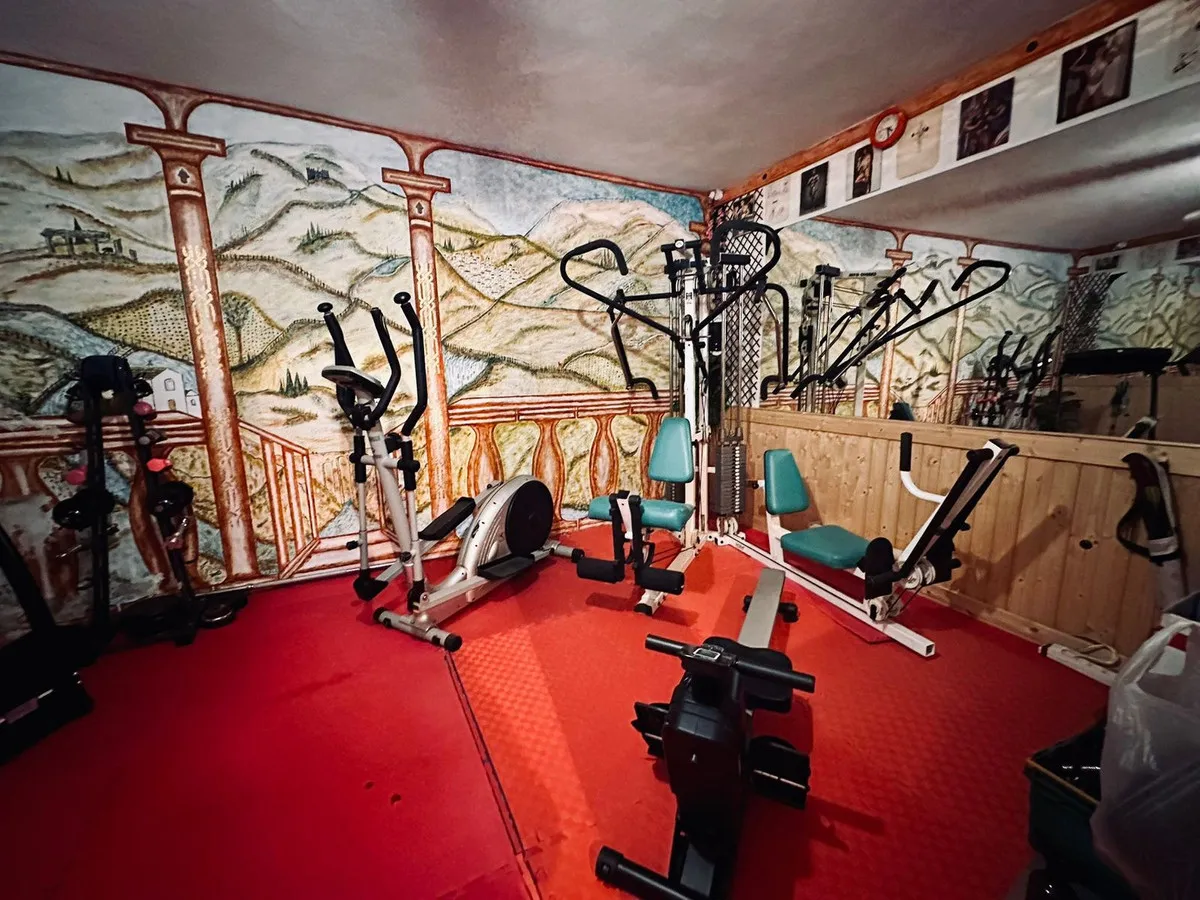 c4df8cf6-e78c-44c7-aa11-340a44ffdd52