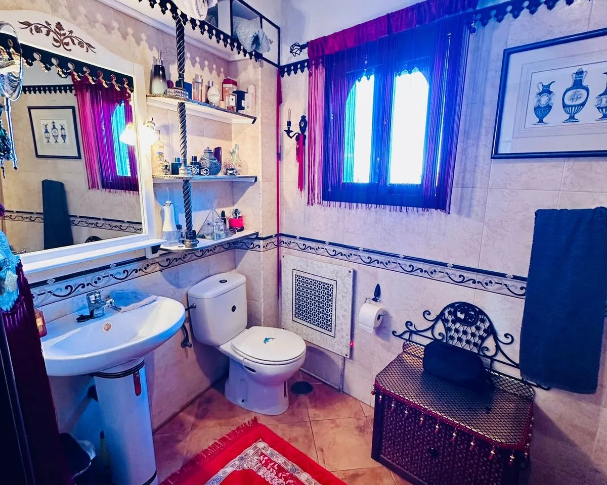 e6cb730d-ebc4-4bdf-870f-8d0d59b57982