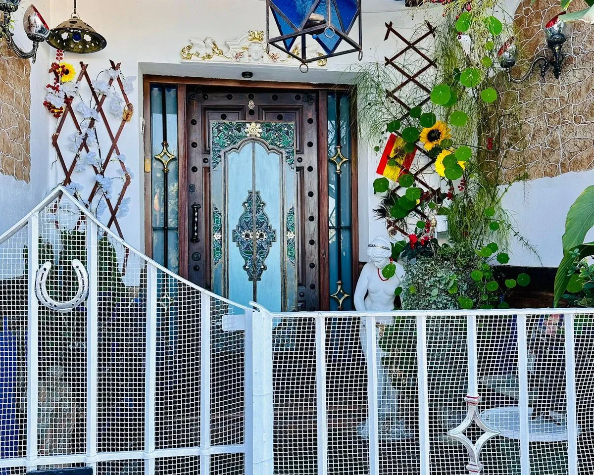 fcd381b1-d990-43f3-9d12-fdf0a8c6e39b