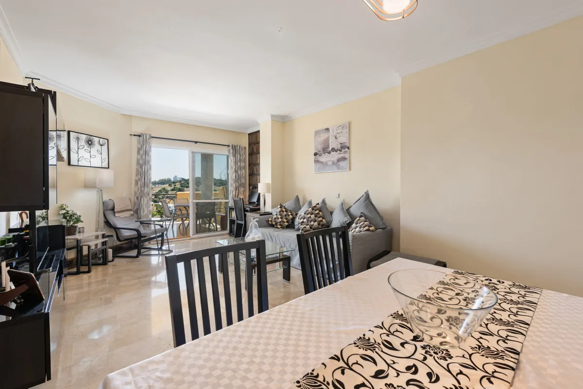 2a09b645-3c68-4edb-b219-bfd62854cf53