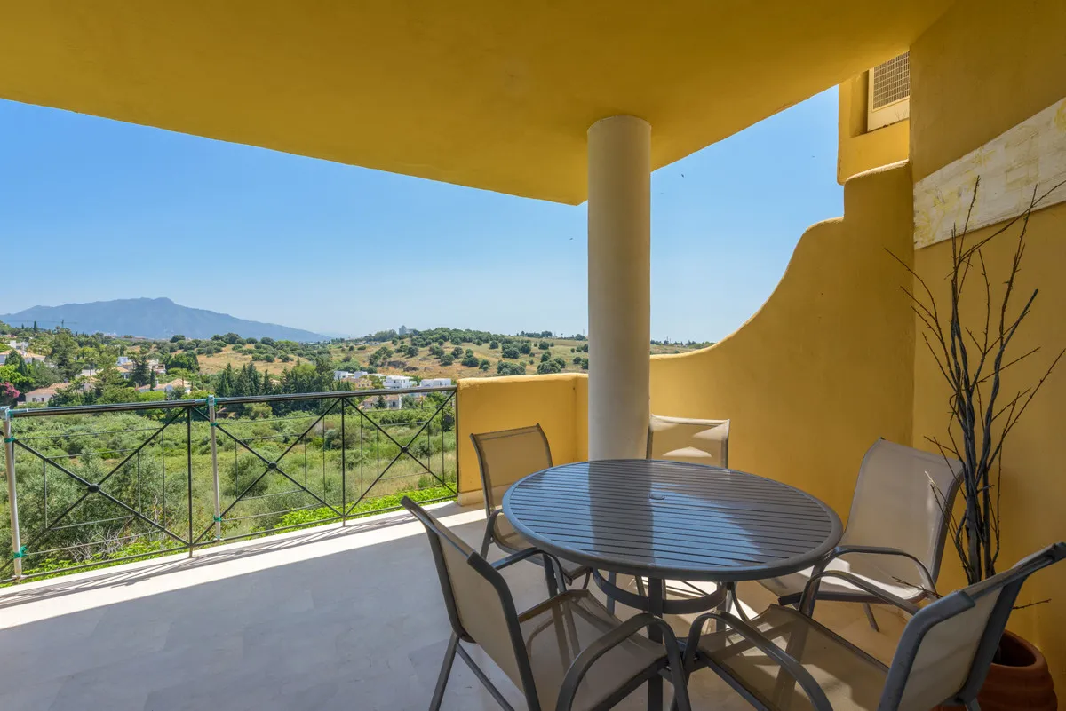 33b3a430-7c90-4d1d-a966-d7c23c1a6941