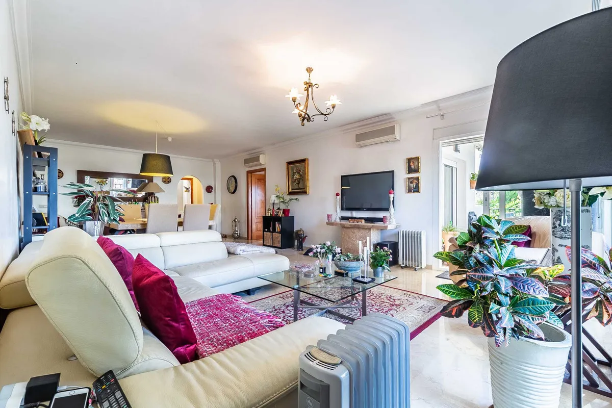 63eb9356-7156-4894-97f0-0b1f40274c88