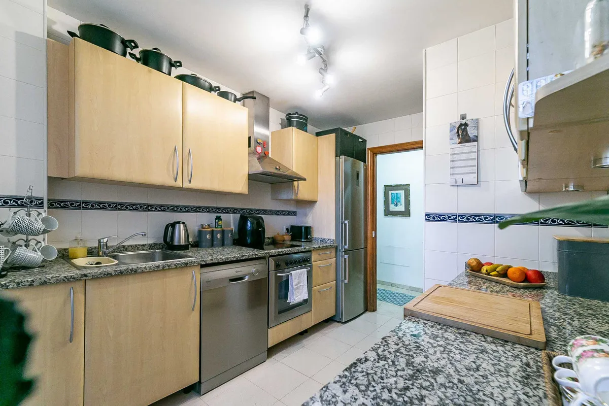 c29bc4d9-c443-4f66-8282-f485419de4b3