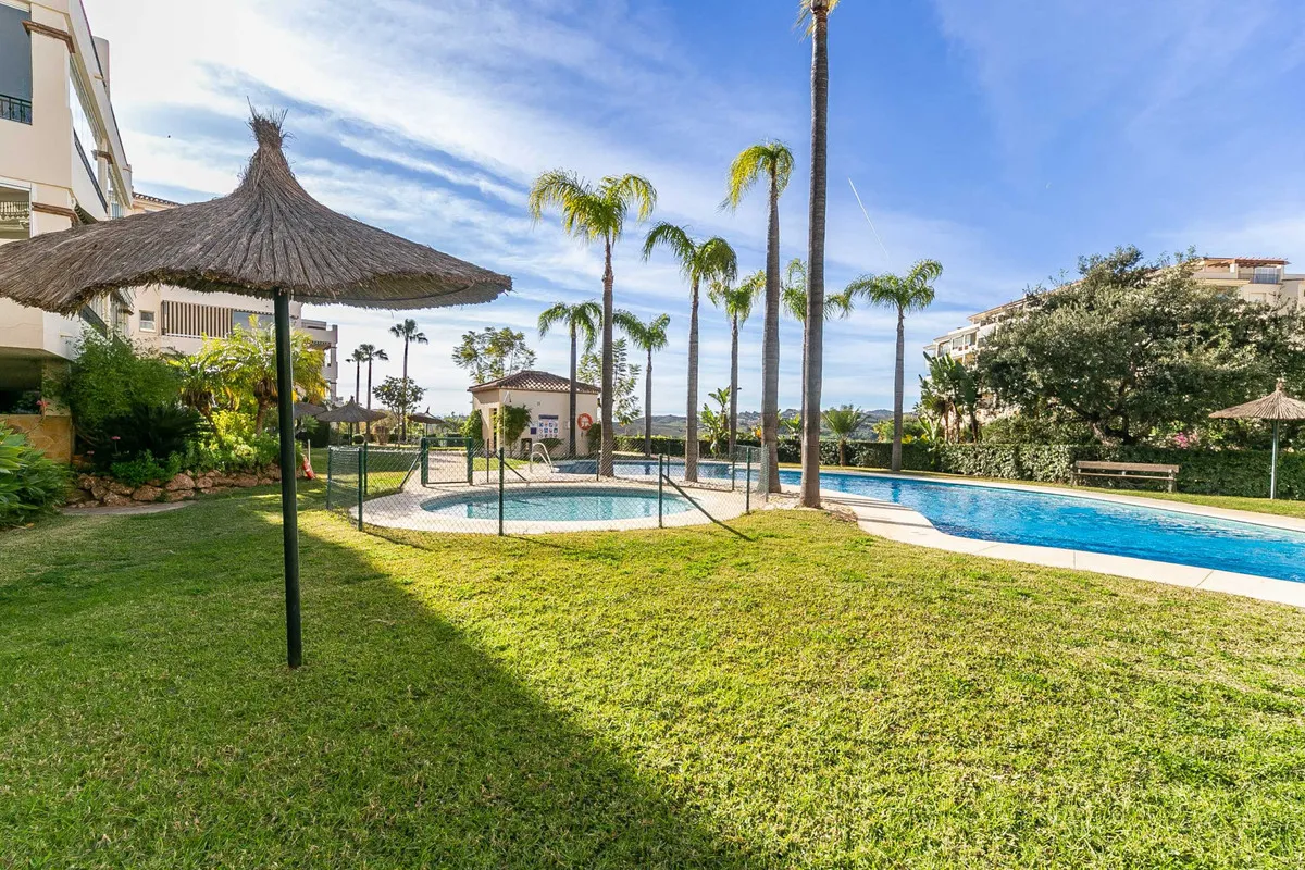 f13afe41-b5a5-491c-ba9d-348341706032