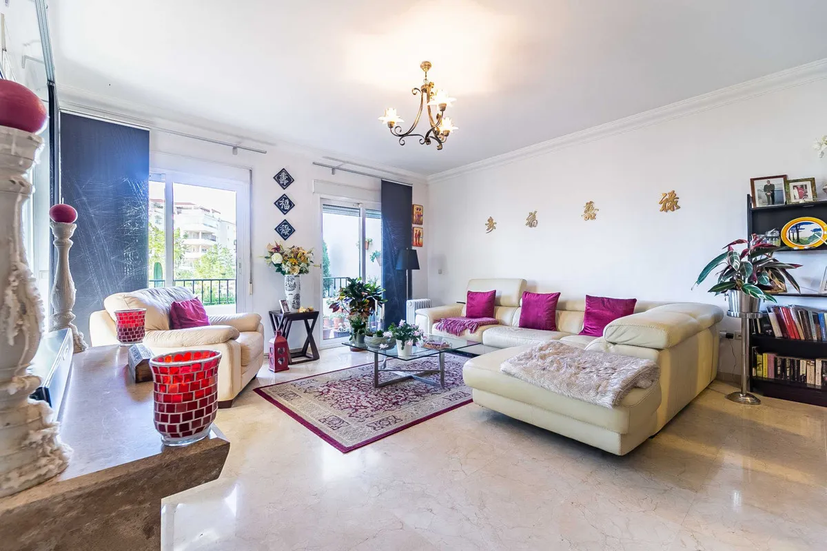 f430e95f-cb0a-4699-b6e6-fcec670f797a