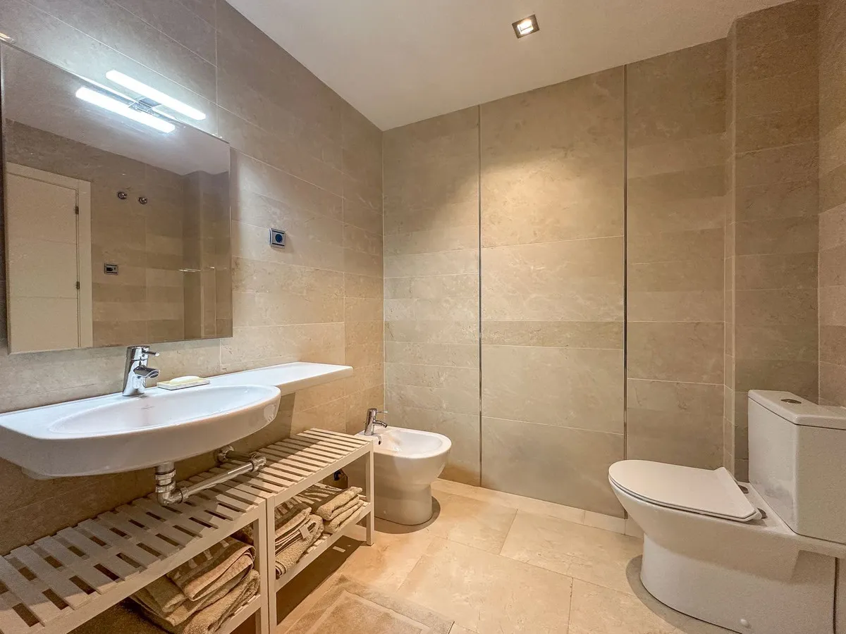 8ca353f6-a0d9-4d9d-b4f7-162ff4b61d09