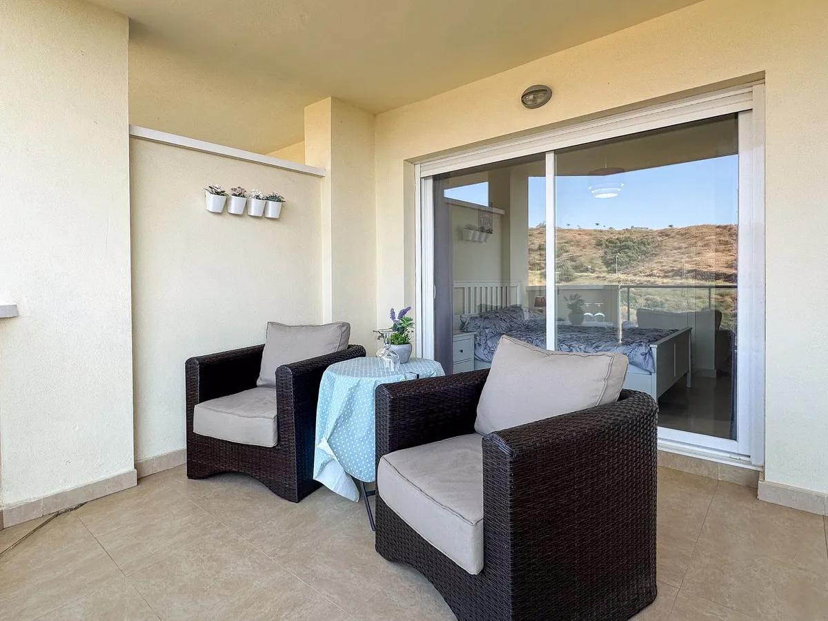 cc970f3c-c52f-4efd-a991-f4efb5f20b8e