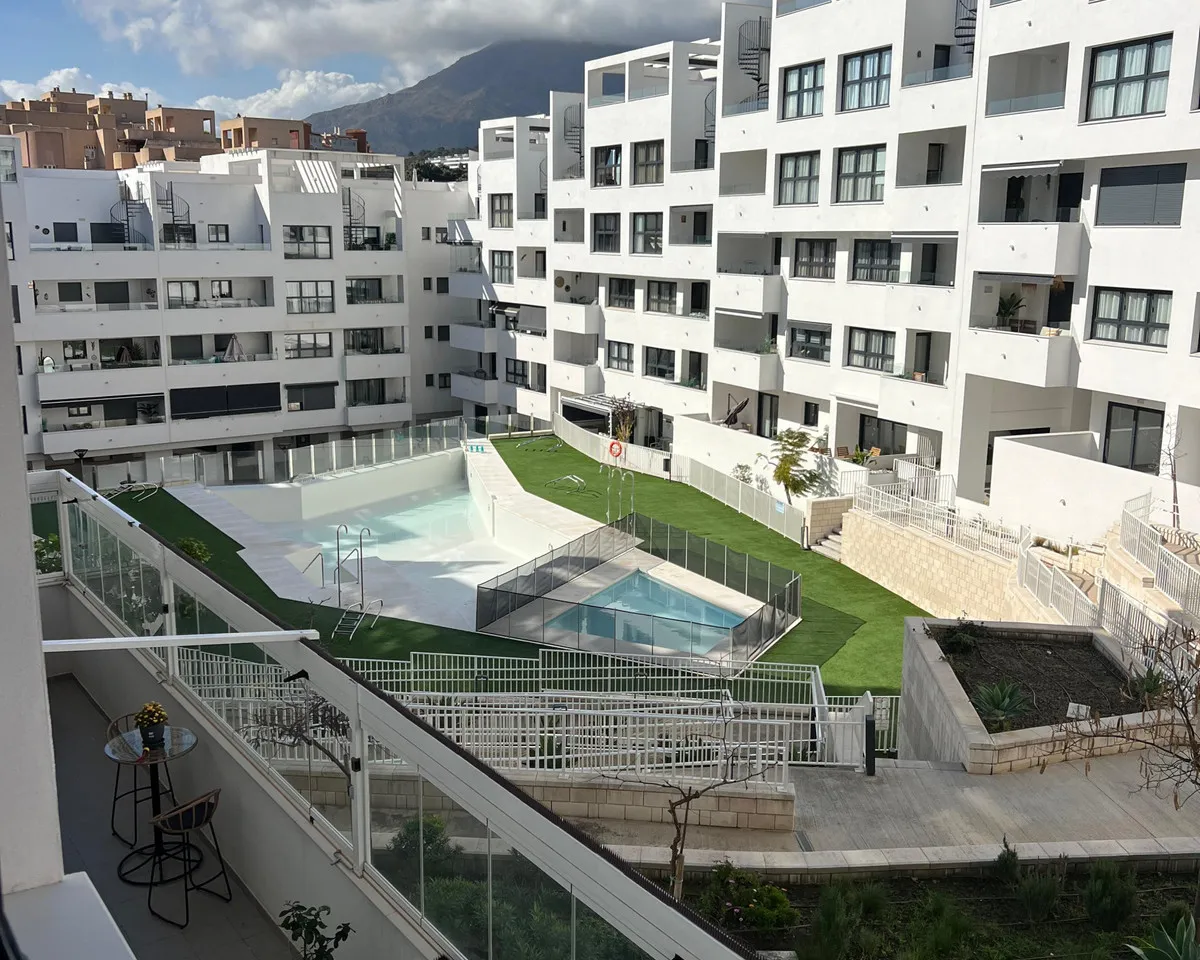 4bc40b7f-998a-4354-b0c2-483b992ecabd