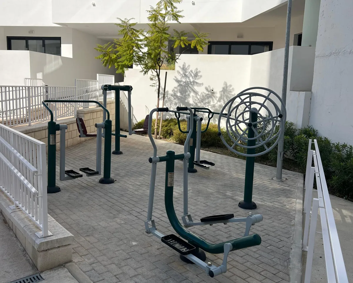 a9d3f797-4270-4685-83f6-a17158e9326c