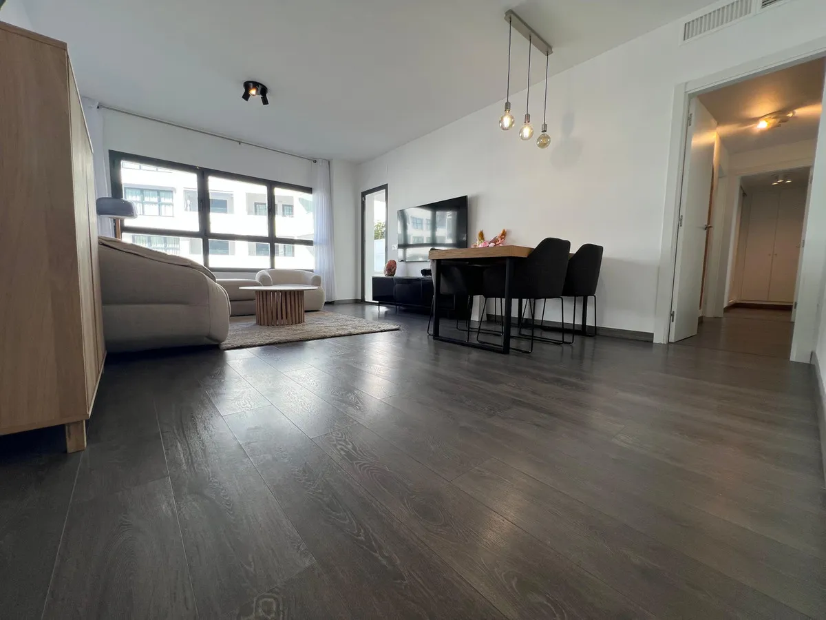 fd86d1a8-f81d-40db-9657-83f775fac496