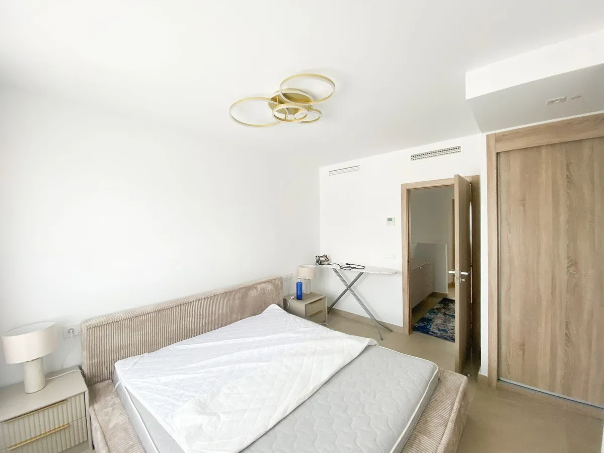 16c2d75d-86fc-4e8d-8a68-c2a2370be4dc