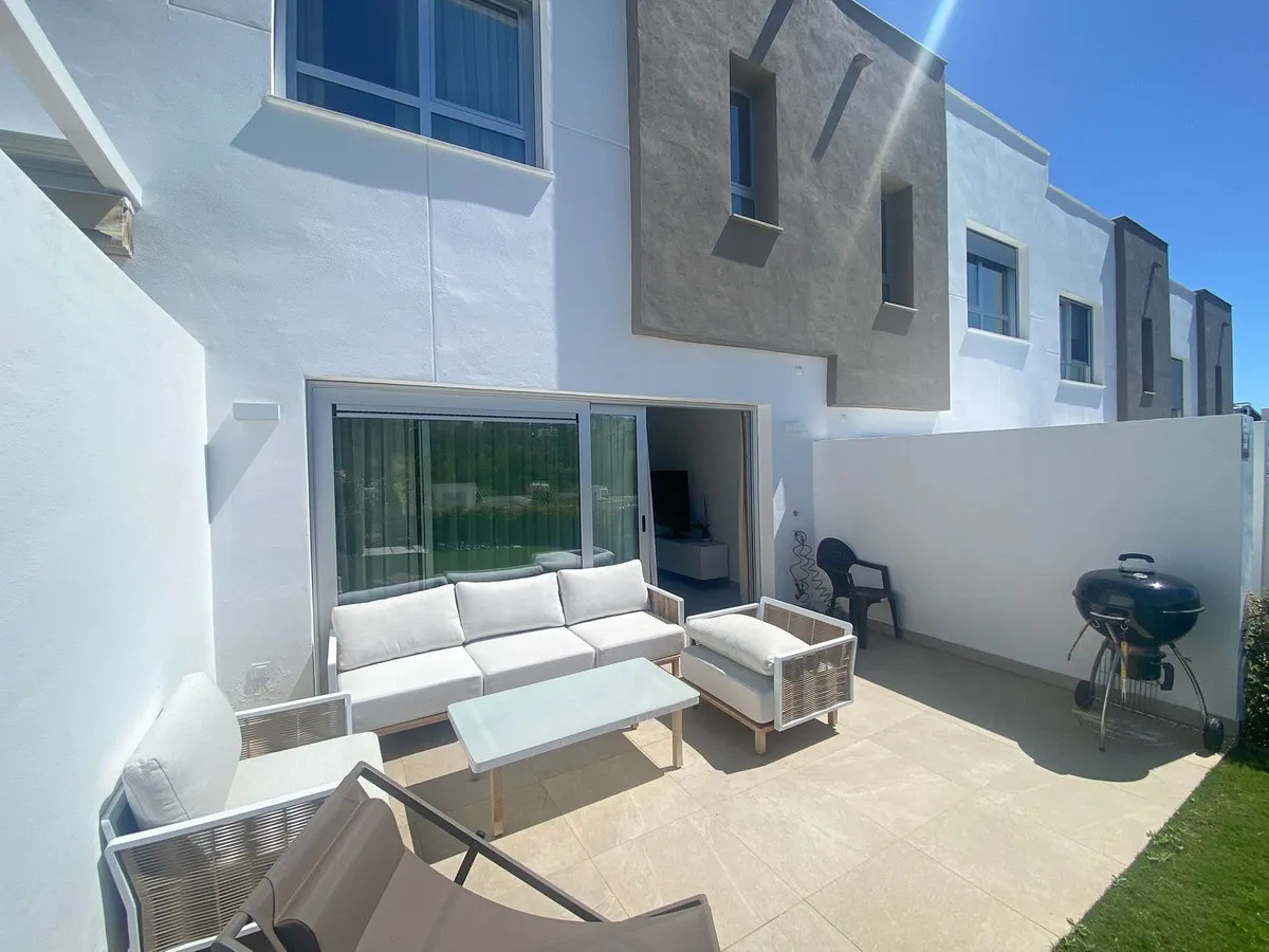 d219b175-b865-4b9c-b536-0677ee25f779