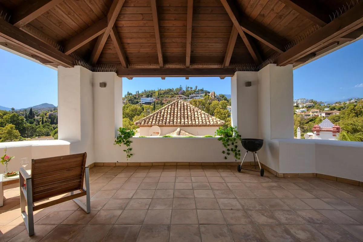 4f4b8f5b-8683-4a46-ad57-109d2470377d