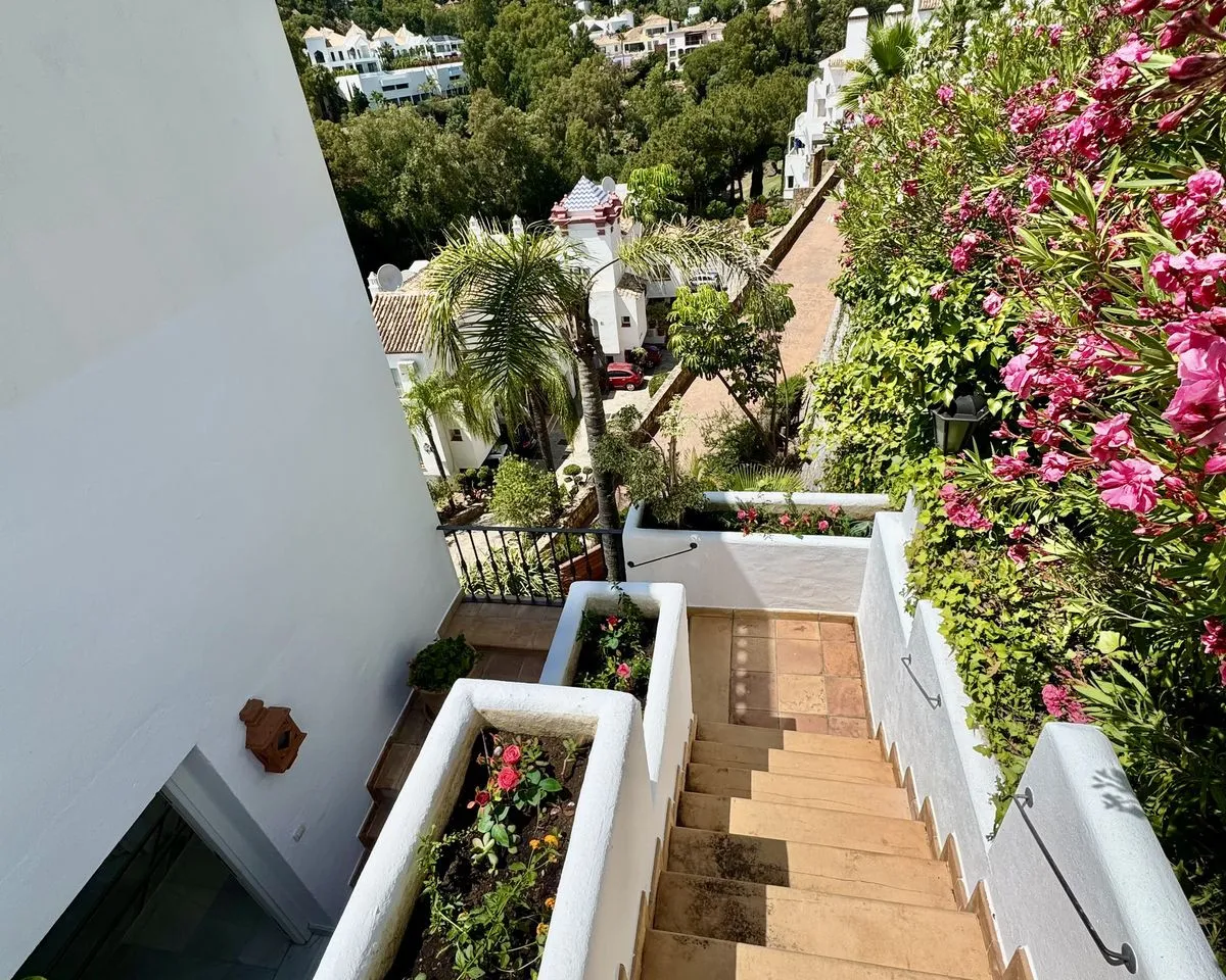 a8bc3cc1-e085-4927-8786-eb8534a99342