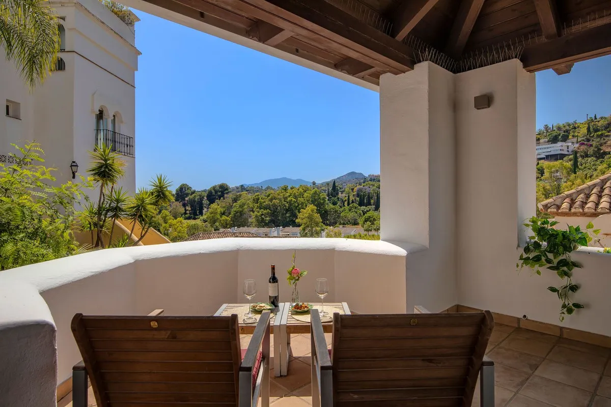 f196d387-b5df-4444-ad44-4f04bc097df0