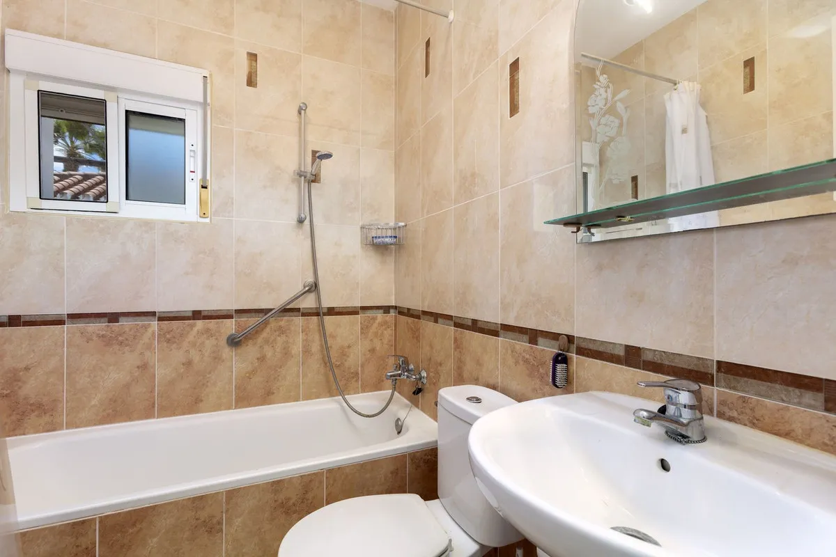 a4c69acd-b07b-439f-ba12-269ee79a4cce