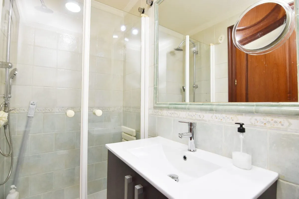 534278e7-0363-48bb-a756-cbce77f708d0