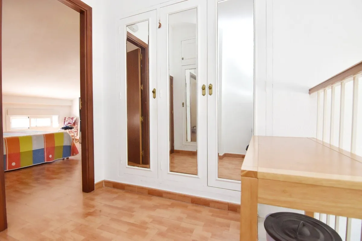 aa76fc6f-531f-443e-bd04-a8f1feea99f5