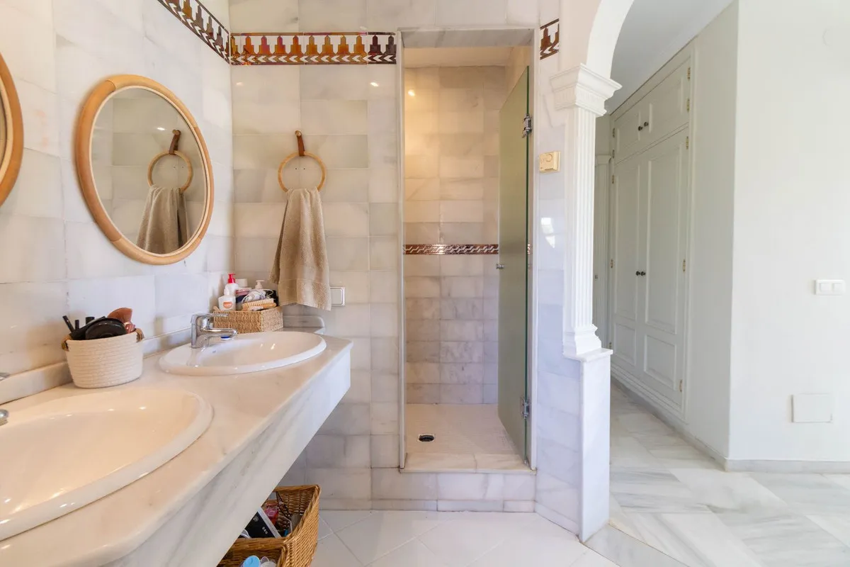 36c01ead-538a-463f-b78e-d2203f322298