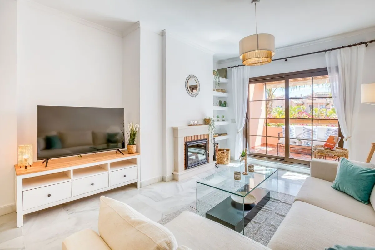 215b2d7e-567b-4b68-a17a-30ecd270de8a