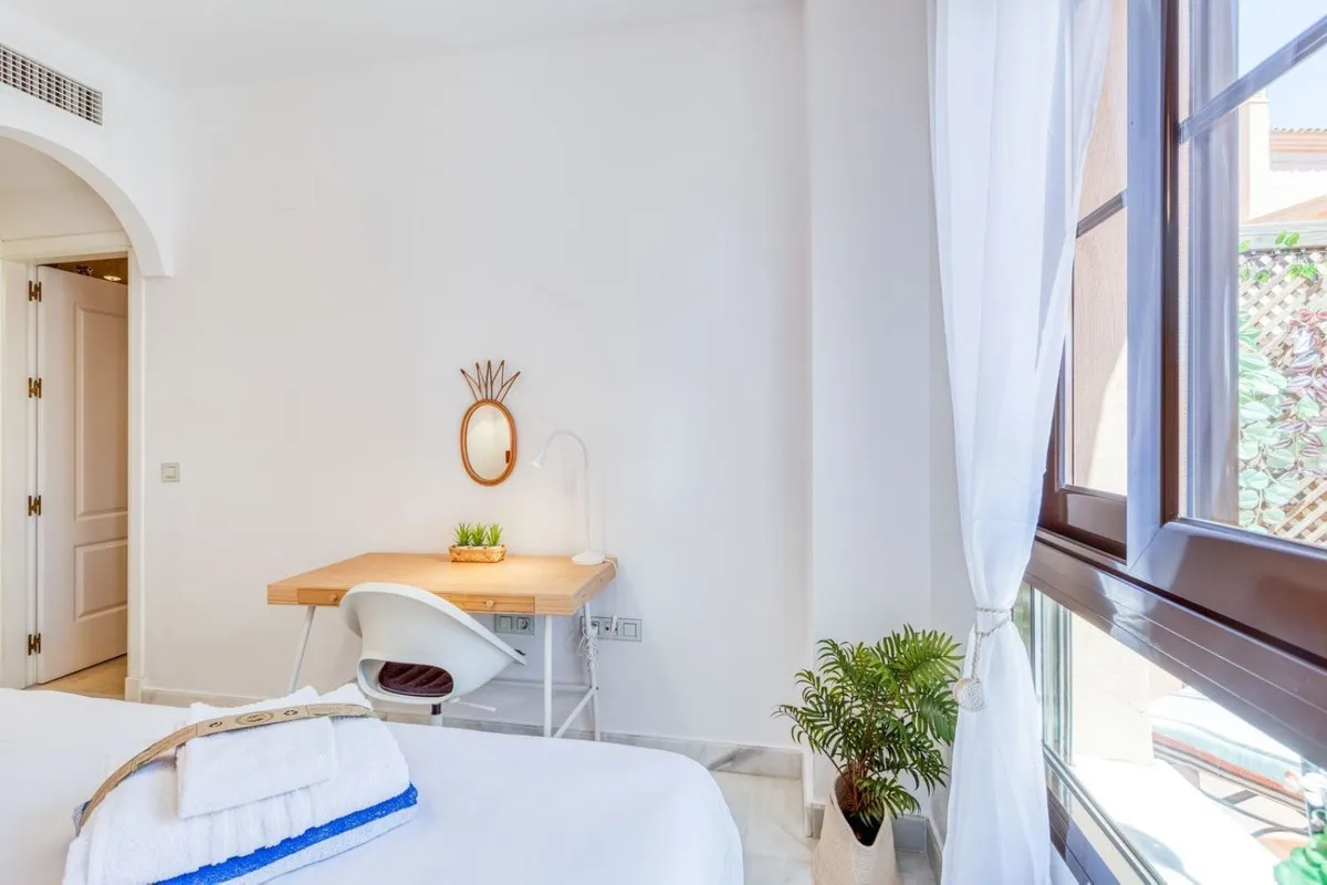 26ef84f4-d888-4d73-996f-d2fd6c5ecd65