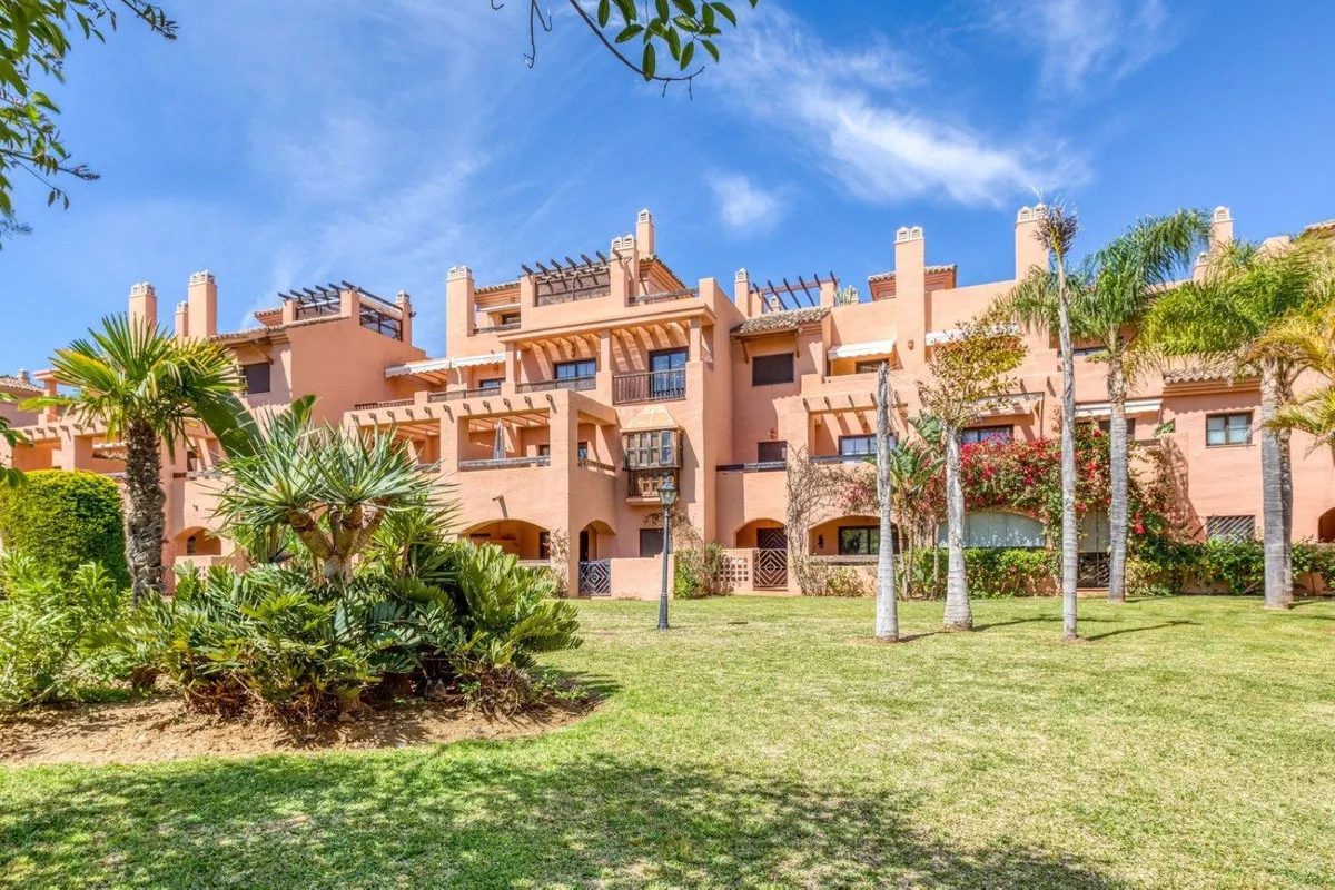 75ea8b47-9646-4d61-926b-ffef1794d9b3