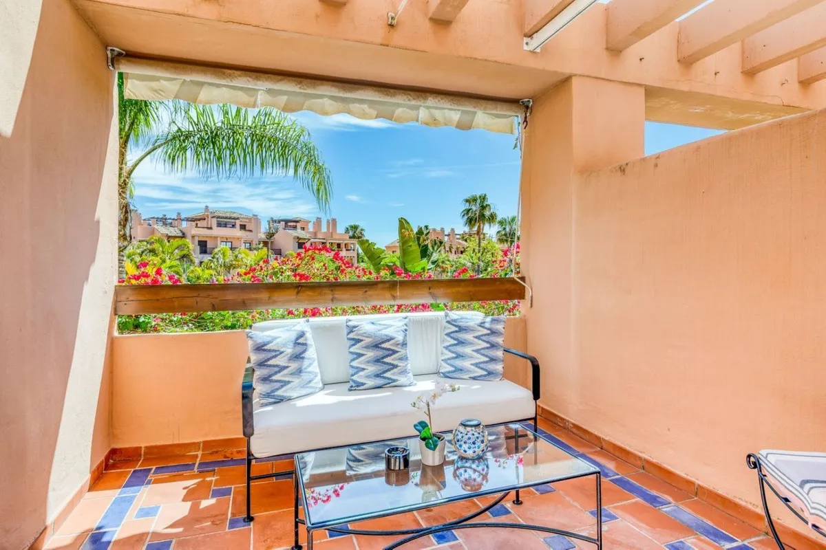 8d2f58ba-0433-47c4-a302-e8ce61054d29