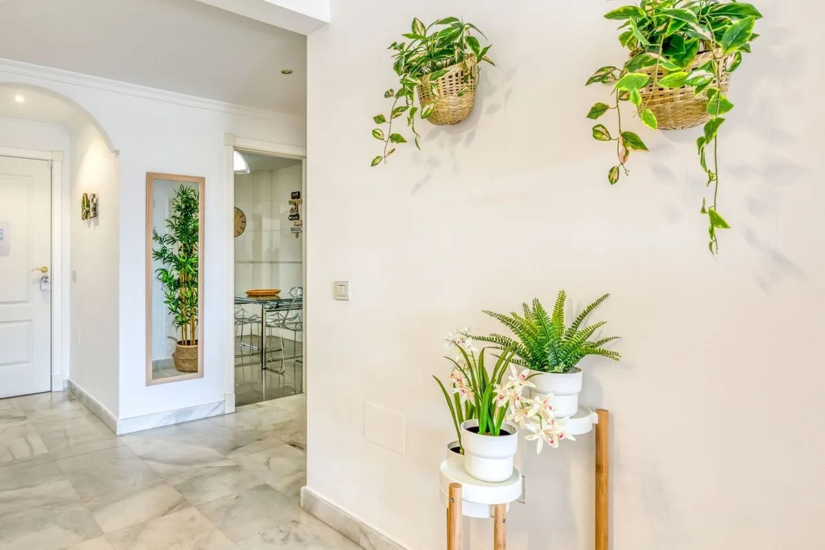 a218bb34-216a-4120-83d1-f22710230d61