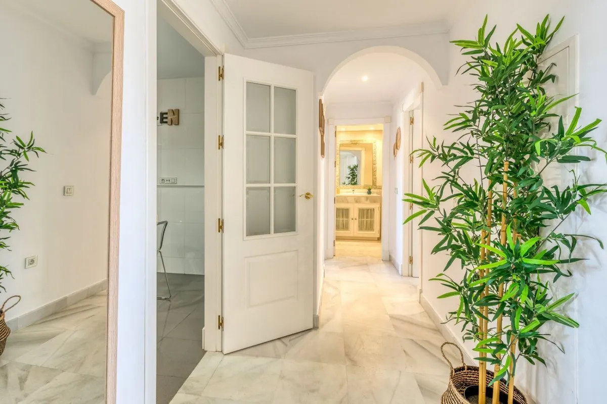 e6c4a48e-accb-42f2-bc31-3aee2bf578fc