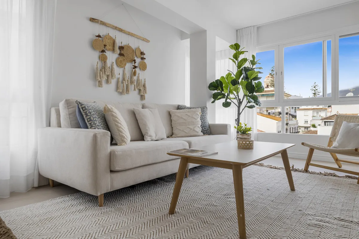 6ff609d4-9b12-4fae-a975-f1319d10c2ca