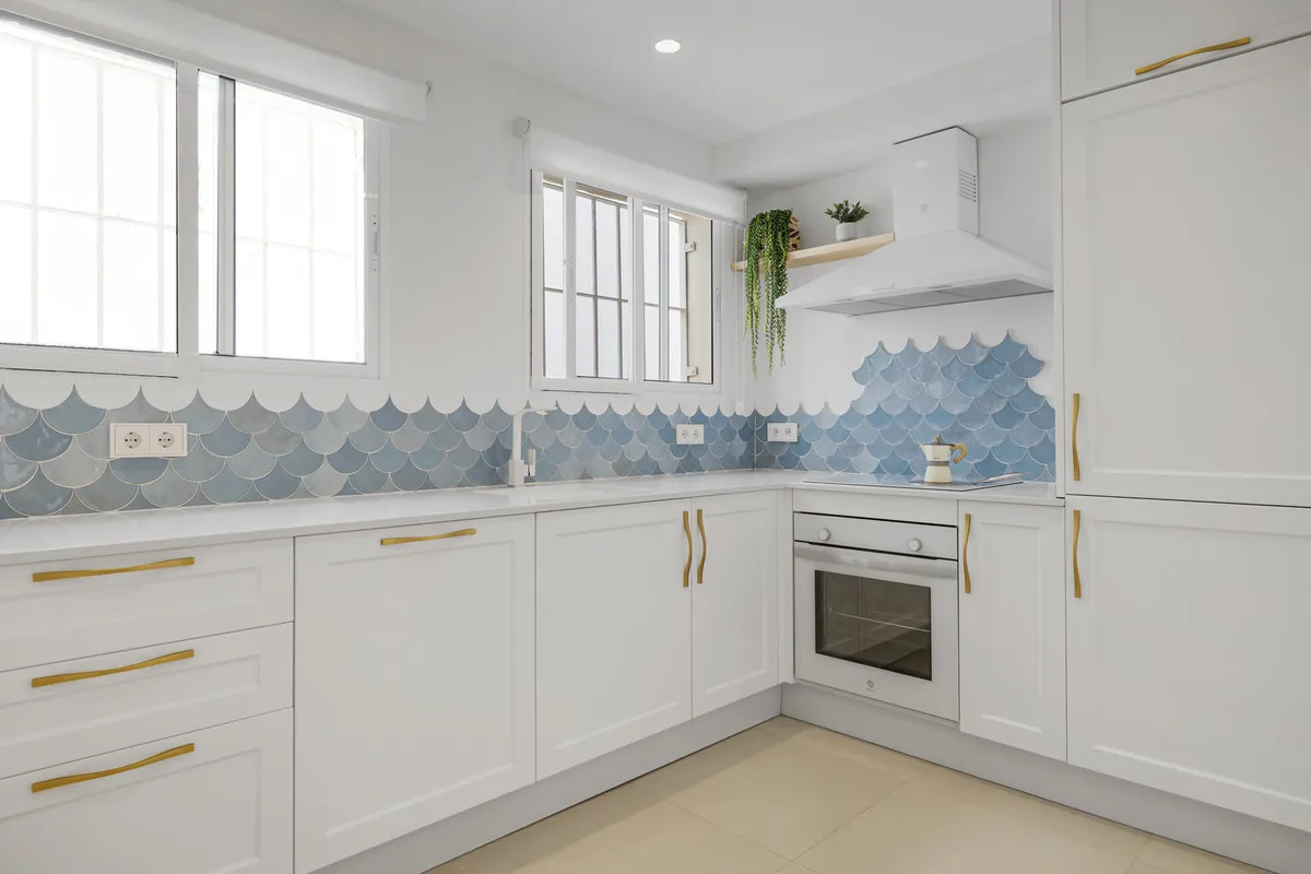 e2c2a71a-368f-40e8-9489-7f00e3c0a999