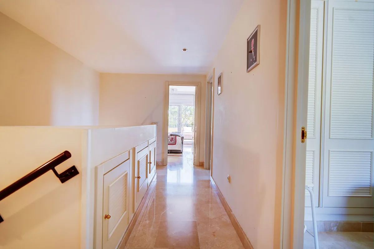 1aa27799-cf7c-4d7f-95ed-33f1d44323da