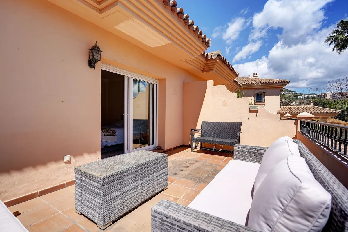 49ebca99-bc17-423a-be8e-0e9896bfd1b4