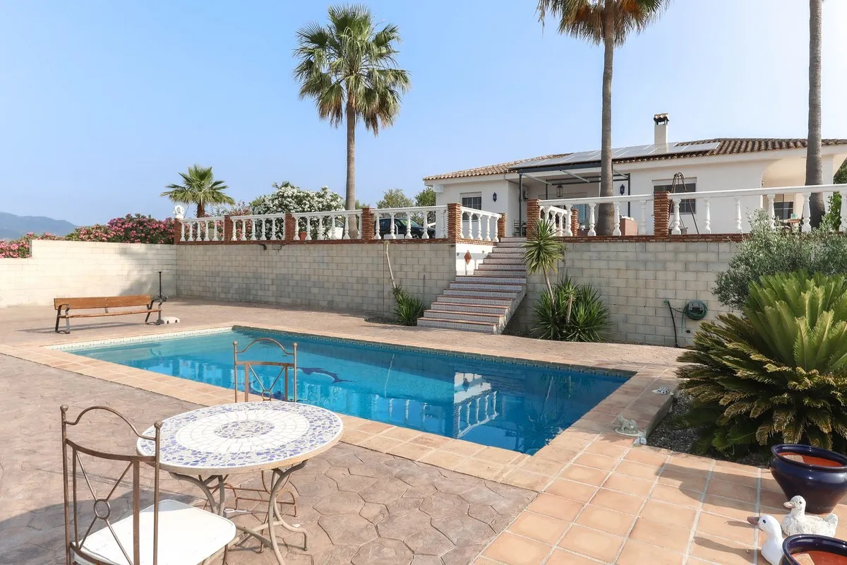 3f834011-1da4-4b4b-849d-3a147562b286